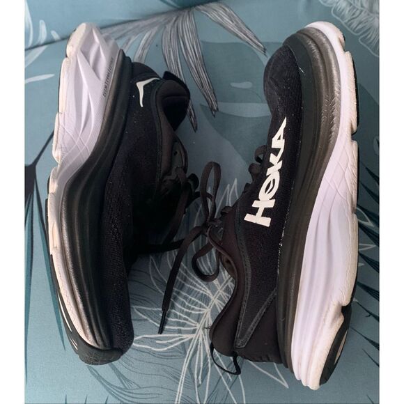 HOKA ONE ONE Bondi 8 black white Sneakers Gym SHOES women’s 7.5 - Picture 9 of 10